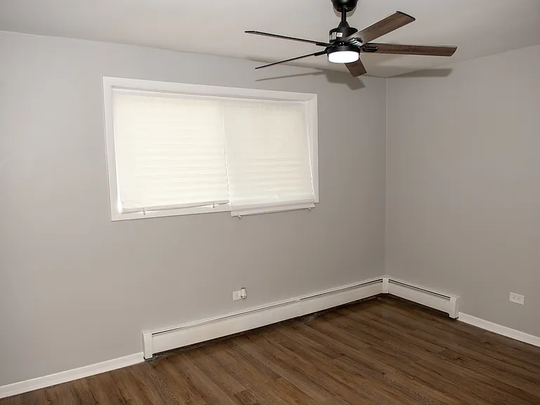 101 Oglesby Ave — Photo 72