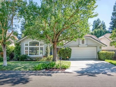 1201 E La France Dr, Fresno, CA, 93720