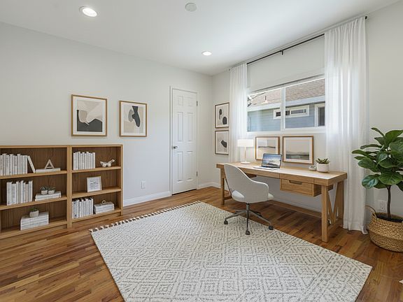 3rd image of 1810 Speyer Ln