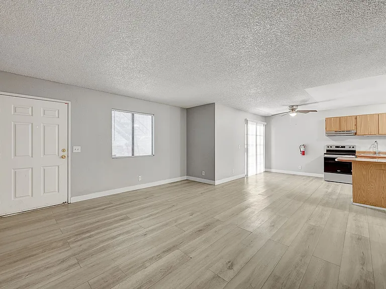 1305 Kari Lee Ct — Photo 5