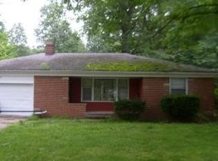 2034 Miami Rd, Euclid, OH 44117