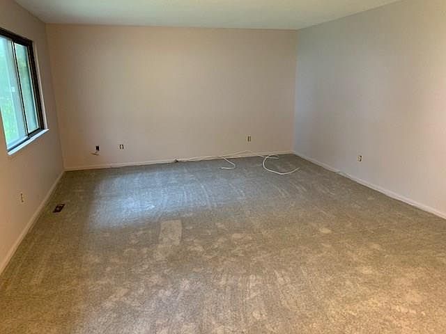 2nd image of 11 Milrace Dr