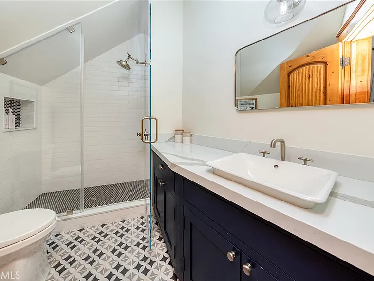85 Saddlebow Rd — Photo 36