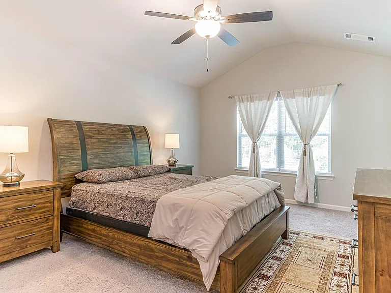 1380 Sugar Glen Ct — Photo 34