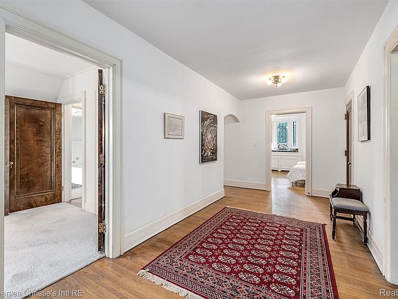 60th image of this home