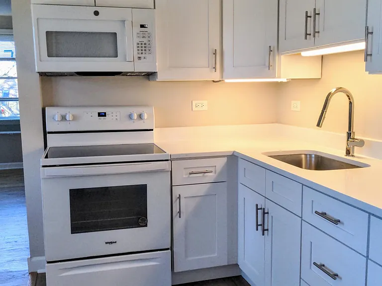 Kitchen. Image 3