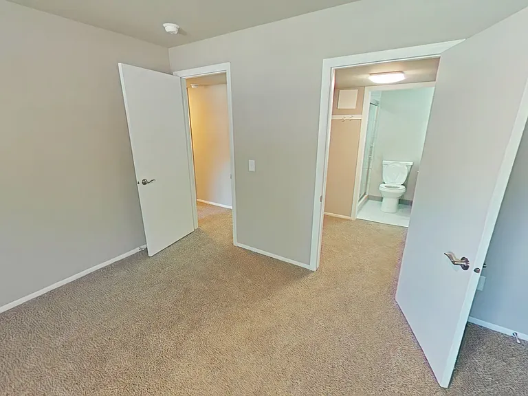 Woodland Reserve Apartments — Photo 55