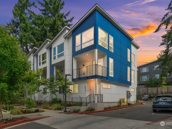 8534 22nd Place NE, Seattle, WA 98115