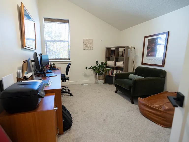 3352 Amara Pl — Photo 15