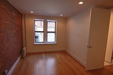 Rented by PMG Real Estate 