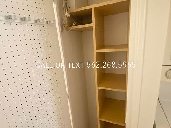 3rd image of 14325 Elaine Ave