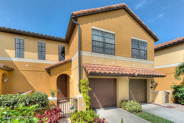 1st image of 724 Ventura Dr