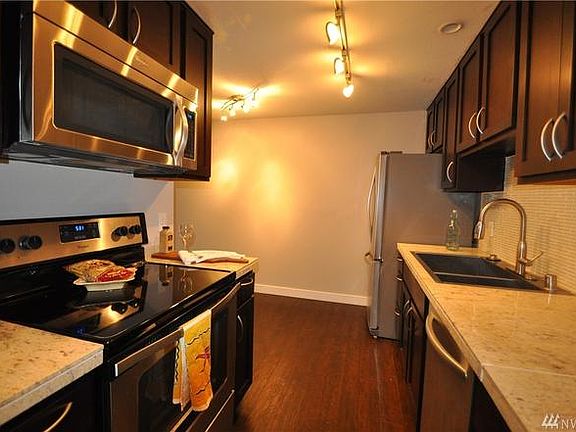 5th image of 14300 32nd Ave NE APT 106