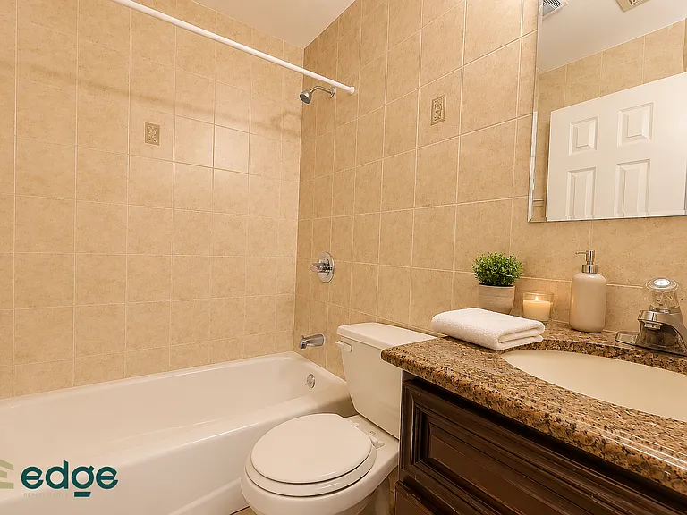 30 Driggs Ave #1R — Photo 8