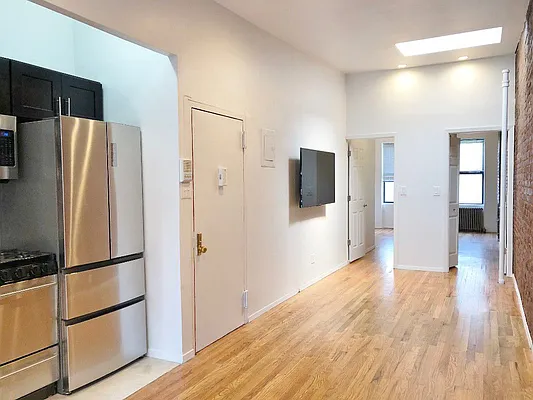 Rented by Best Apartments North Inc | media 10