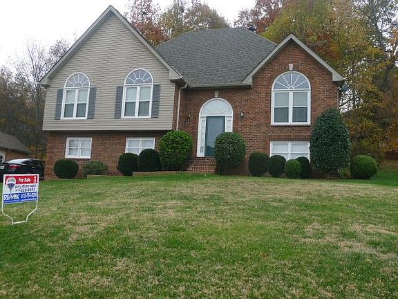 2nd image of 1604 Brookvalley Cir