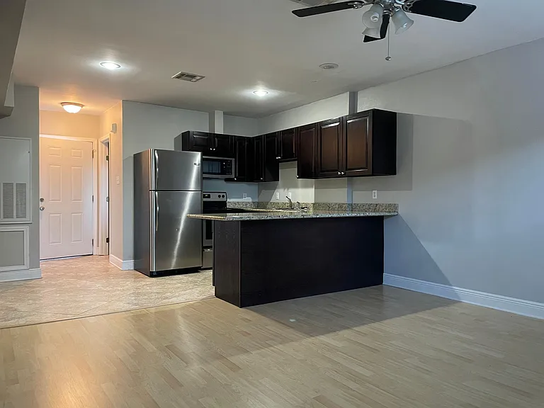 1215 Josephine St #9 — Photo 2