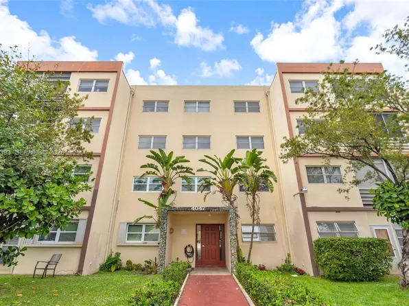 4047 NW 16th St #107, Lauderhill, FL 33313