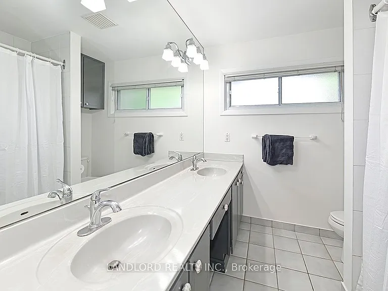 88 Carmichael Ave — Photo 12