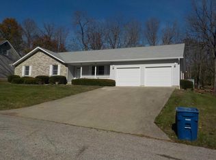111 Stoneway Dr, Bedford, IN