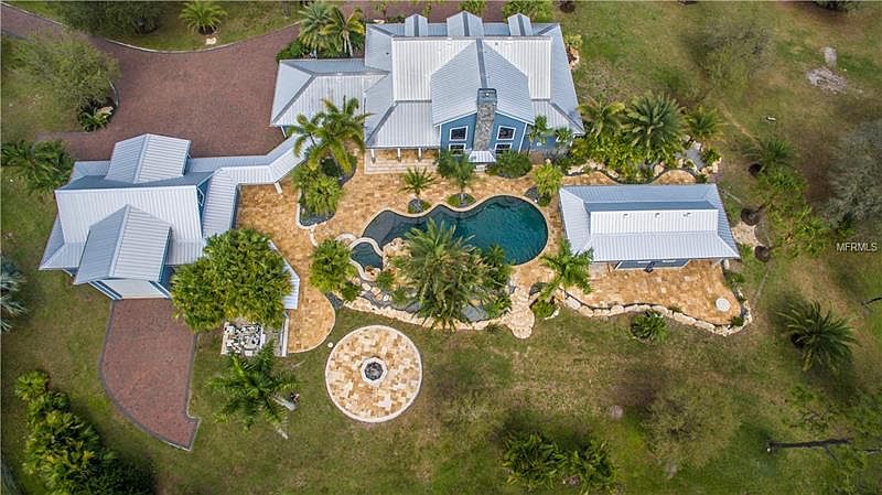 1st image of 1615 Deer Park Cir