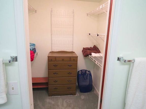 5th image of 3303 Pine Grove Dr #2