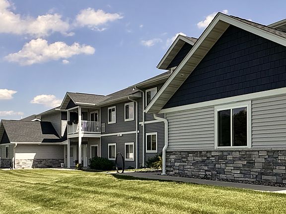 5th image of 798 Peregrine Cir #162