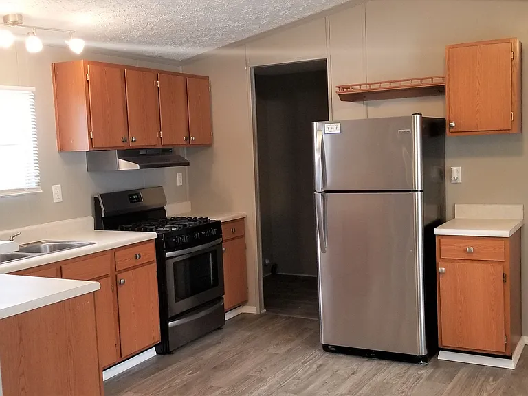 Royal Oaks Estates — Photo 9