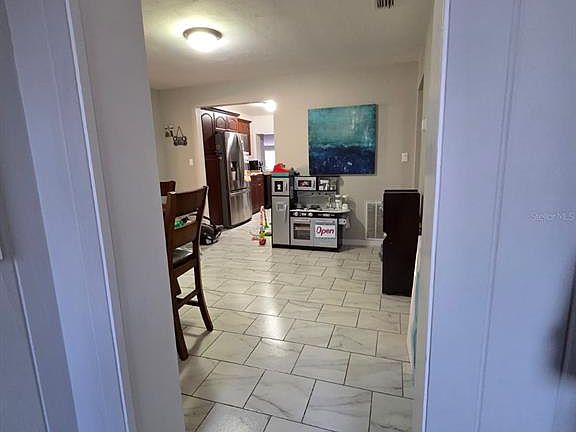 4th image of 1837 Lynncrest Rd