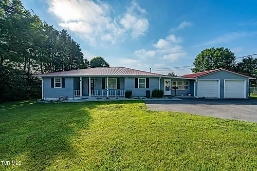 371 Oak Hill Cir Photo 1 371 Oak Hill Cir Photo 1