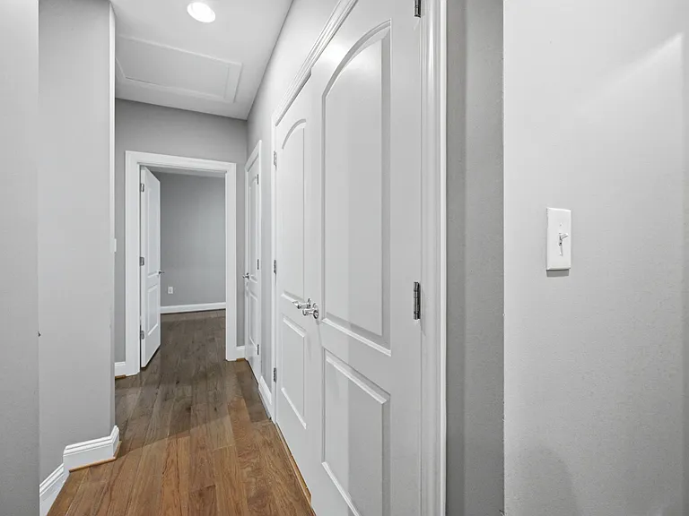 8474 Ararat Ct — Photo 25