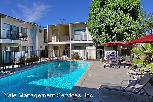 2nd image of 18347 Collins St APT 22