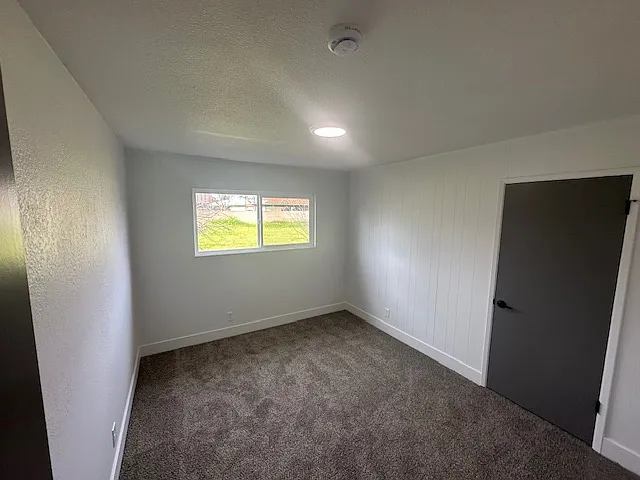 3 bed, 1242 sqft, $2,200 — Photo 2
