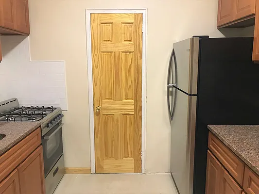 Rented by Compass | media 13