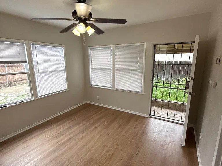 946 E Nocta St — Photo 3