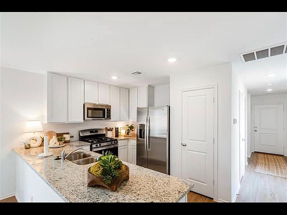 2nd image of 2309 Wolford Ct