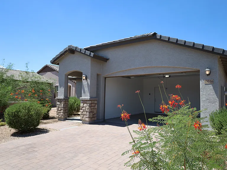 11036 W Atlantis Way — Photo 2