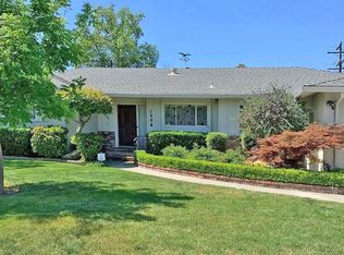 1204 Midway Dr, Woodland, CA 95695