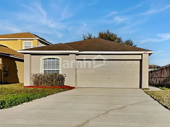 6679 W Gentle Oaks Dr, Jacksonville, FL 32244