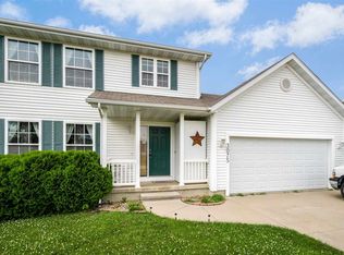3075 Oxford St, Marion, IA 52302