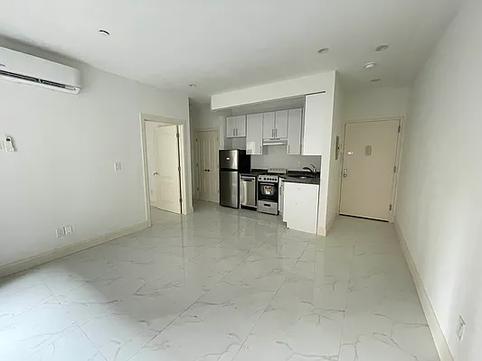 Rented by Best Apartments North Inc | media 22