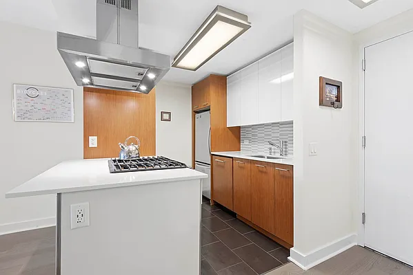 Rented by Corcoran | media 26