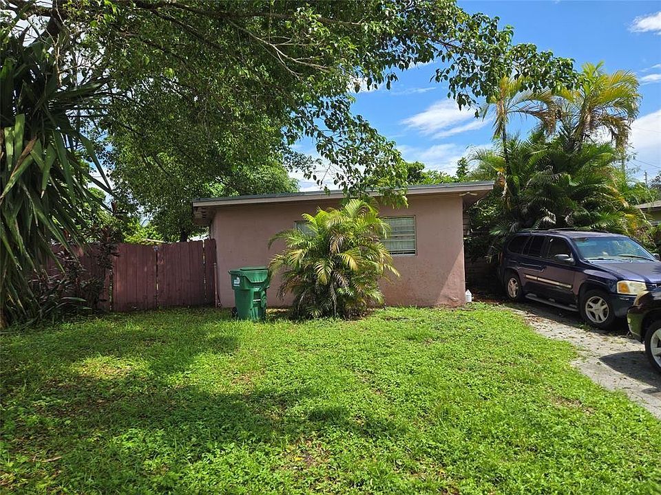 1st image of 19521 NW 1st Court