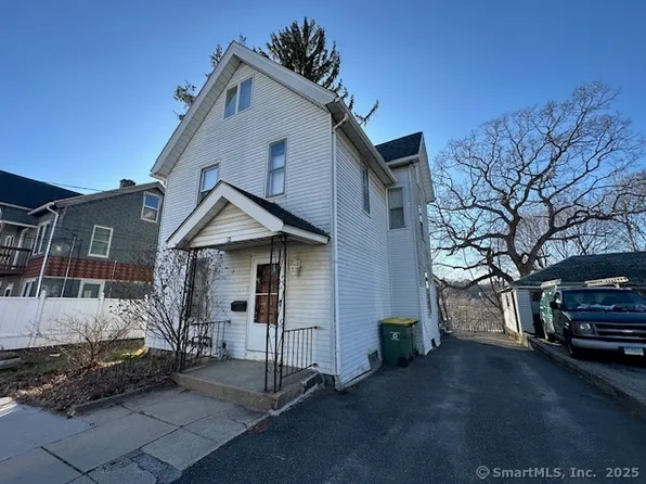 13 Simons Avenue, Waterbury, CT 06706