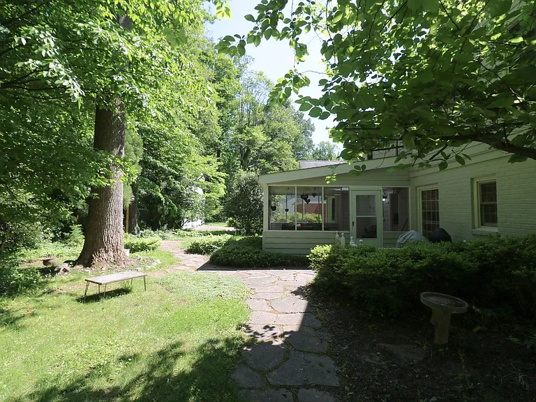 14601 Melinda Ln — Photo 13