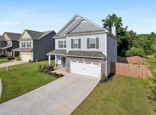 819 Blind Brook Cir, Hoschton, GA 30548