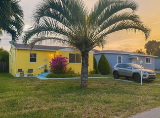 2518 Wilson St, Hollywood, FL 33020