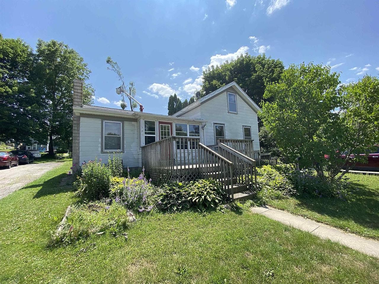 328 West Edgewater Street, Cambria, WI 53923 MLS 1960254 Zillow