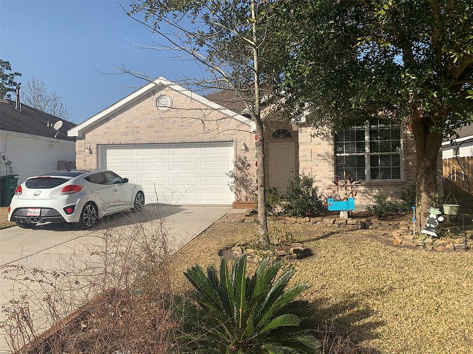 1st image of 452 Mystic Glen Loop