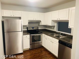 1330 E Chicago Ave #202, Naperville, IL 60540